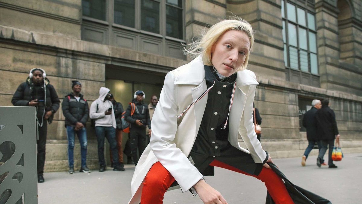 The street style at Paris Fashion Week never disappoints: vogue.cm/wXUxAZk