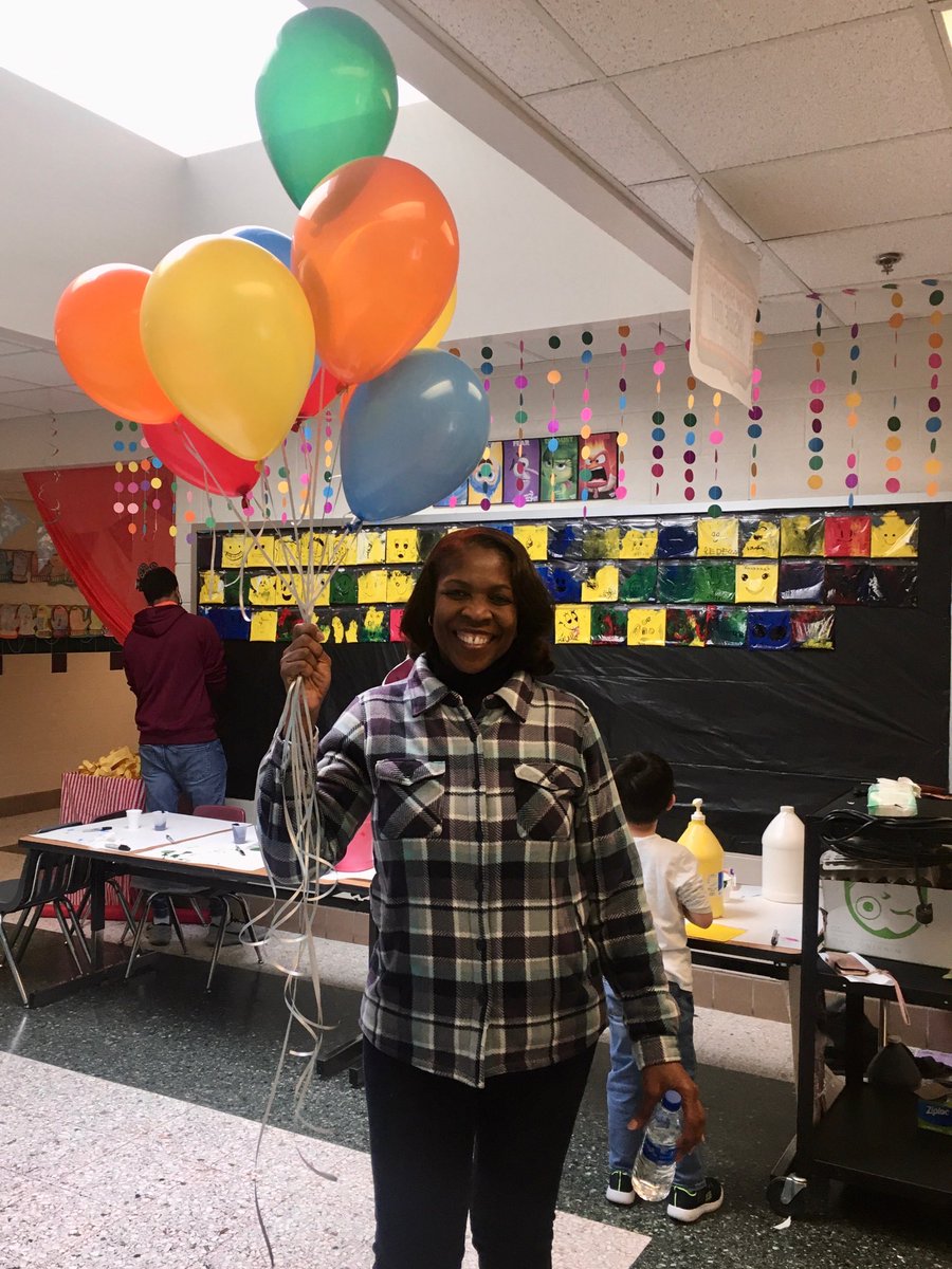 DTESPrincipal's tweet photo. So excited that our AP got lifted with excitement about our science expo #sciexpo6 https://t.co/IN79BiFK6u