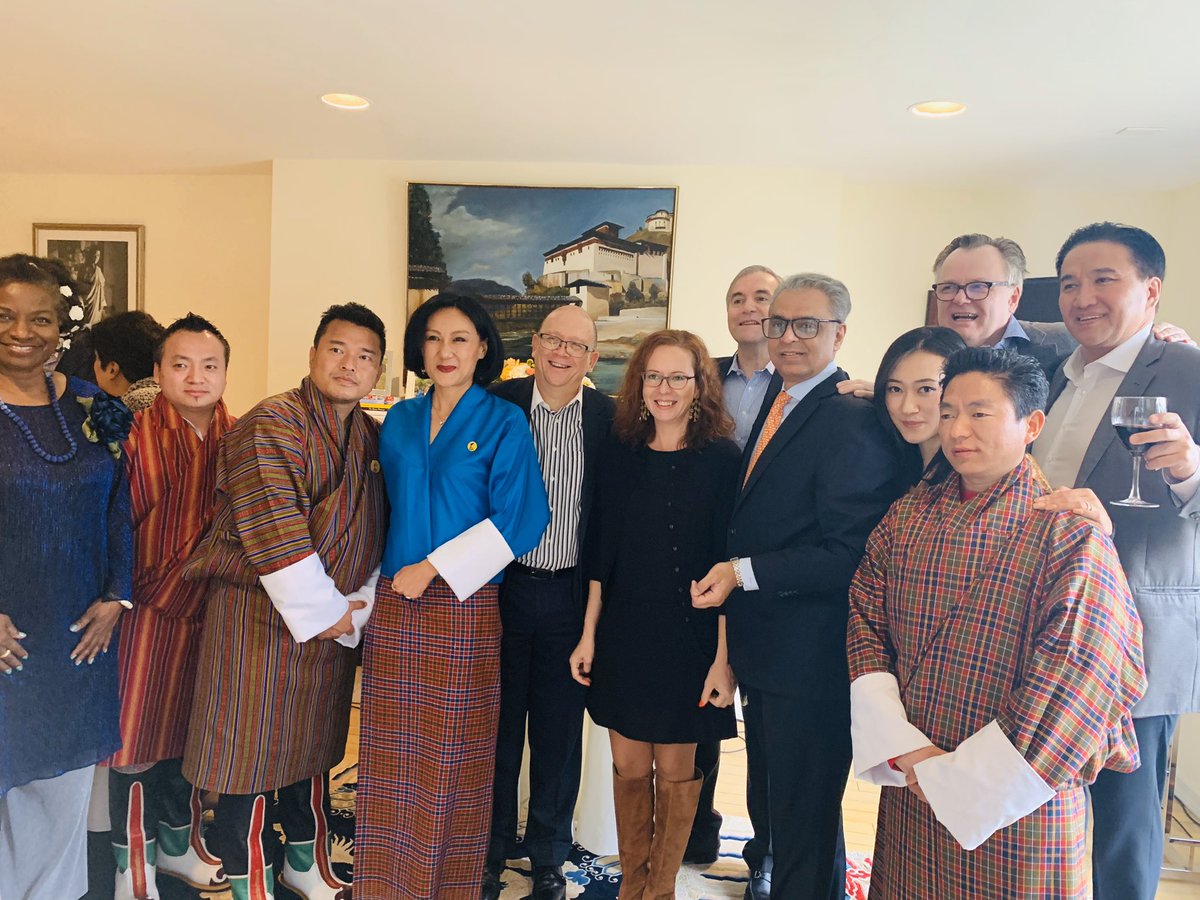 besiana_kadare's tweet photo. Celebrating Losar - the Bhutanese New Year -, and ushering in the Year of the Male Iron Rat, with my dear friend @DomaTshering, Ambassador of #Bhutan to the UN. Thank you for hosting such an exquisite event, with delicious Bhutanese food and traditional music!
#ExoticSaturday https://t.co/AXaoKxKfLc