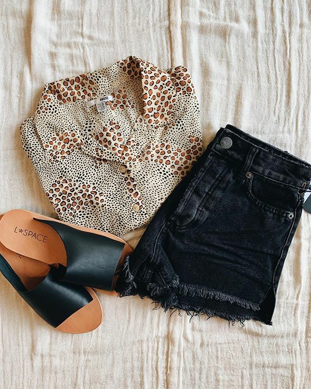 Weekend outfit ✔️ @amusesociety x <a href="/lspace/">Beth</a> ift.tt/2uKwVlG