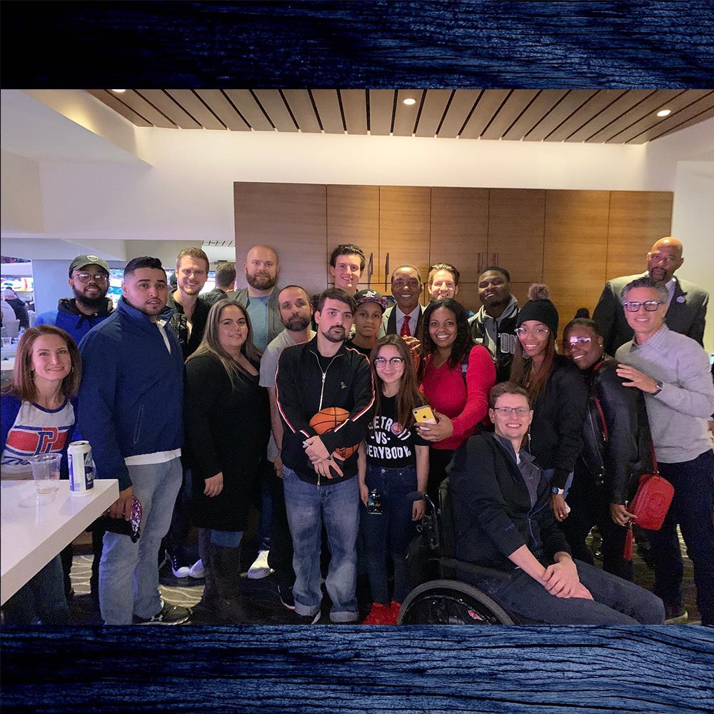 855mikewins's tweet photo. Time for the second half, Pistons fans! 🚨

We’re again giving away the ultimate @detroitpistons VIP experience to you and a guest! 

2 winners will get to share a VIP suite with a guest of their choosing- with free food and drinks during the Pistons v. @utahjazz game March 7th! https://t.co/xIOGfBs3Wc