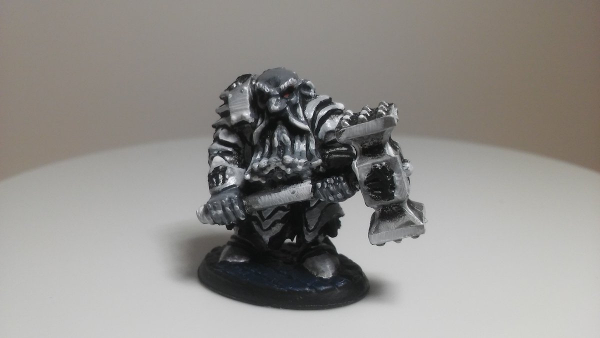 evieartworks's tweet photo. Here is the Dark Dwarf Pounder!💀 watching your every move....
.
.
.
.
@reapermini #wepaintminis #darkdwarf #duergar #reaperbonesblack #dwarf #miniaturepainting #miniaturepainter #reapermini #reaperminiature #DnDcharacter #paintingminis https://t.co/1hfgkInUG0