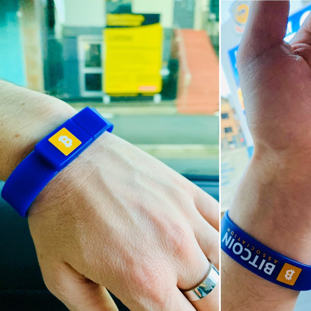 AdamBowcutt's tweet photo. Thank you @BitcoinAssn for my souvenir from @RealCoinGeek #CoinGeekLondon pre-ignition meetup https://t.co/6Acliu9xC7