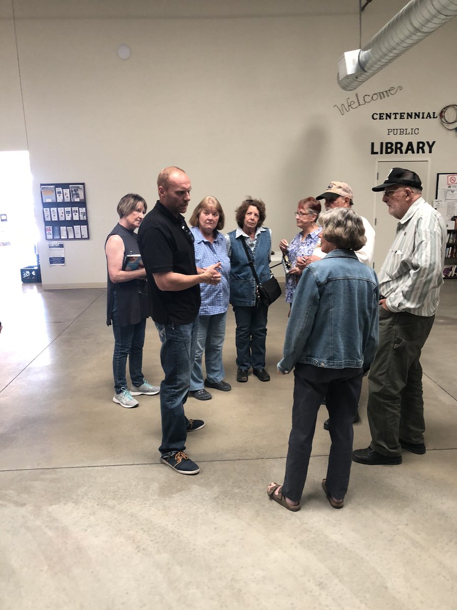 MetalsPaz's tweet image. Great turnout today for our open house. Alliance Metals Senior Vice President Loren Barton got an opportunity to talk to residents about improvements to our plans including eliminating chlorine from our operations as well as new funding for firefighter hazmat training.
