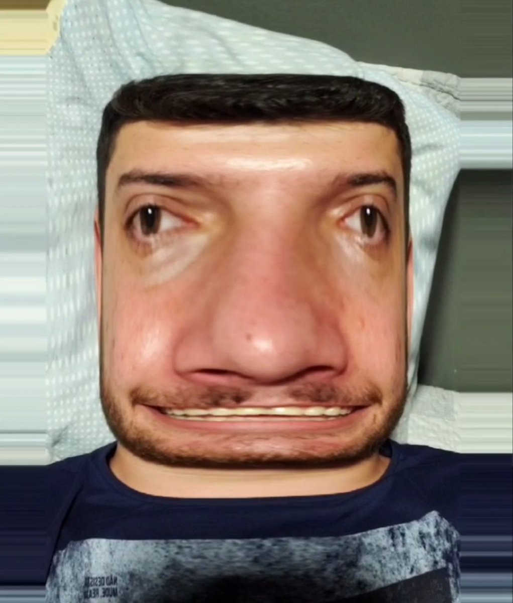 Jogo Minecraft a 8 anos e to ótimokkkkkkkkkkkkkkkkkkkkk