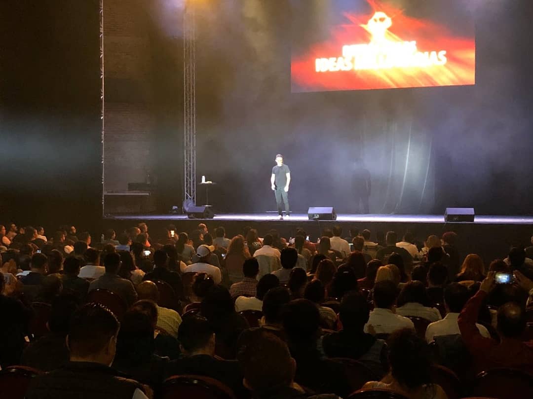 invertirmejor's tweet photo. Conferencia #IdeasMillonarias en #CDMX 🇲🇽🔥🇲🇽🔥 #ItsWorkShop extraordinario evento donde cientos de personas cambiaron sus vidas y no volverán a ser las mismas
.
.
#VidaPúrpura #FelizSábado #ModoHervir #JuanDiegoGómez #InvertirMejor® #Riqueza #Abundancia #Prosperidad 🔥🔥🔥 https://t.co/psp6b6fq0T