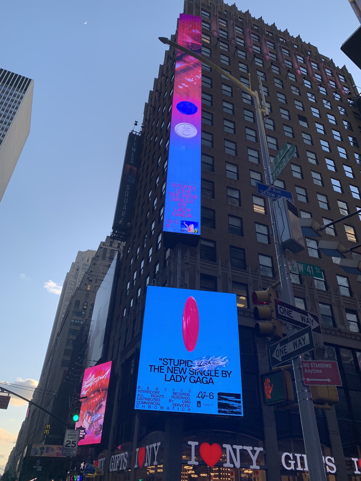 ER-pb-iXsAAjC-I?format=jpg&name=large