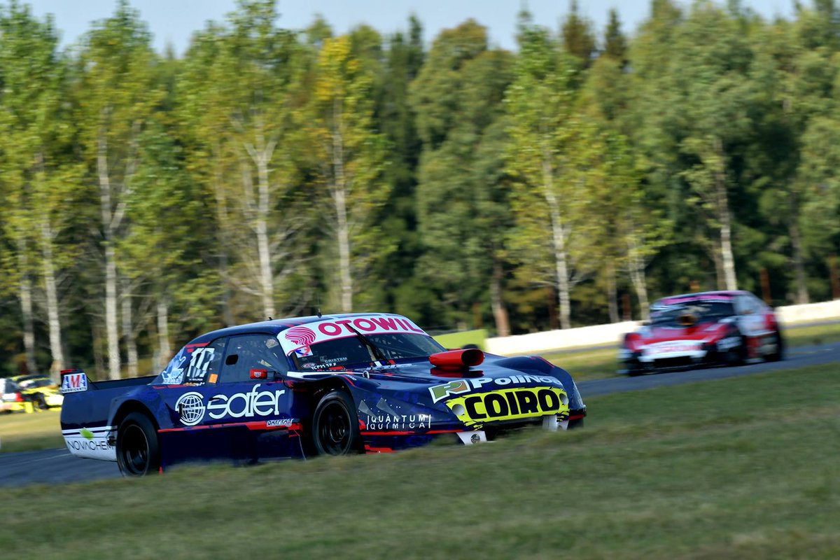 #automovilismo #TCPistaMouras Quijada va por la victoria en la final del domingo 

pistasargentinas.com/noticias/notic…
