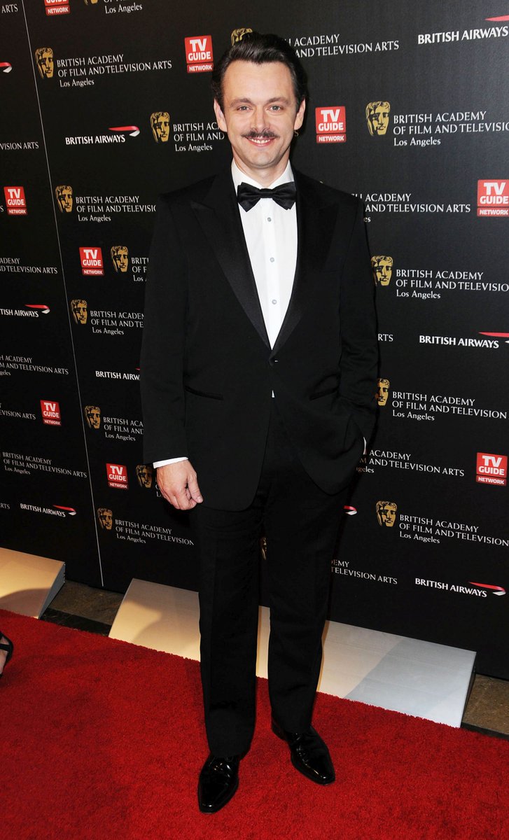 11 photos of Michael at the 19th annual BAFTA Los Angeles Britannia Awards, 2010  http://michael-sheen.com/photos/thumbnails.php?album=409