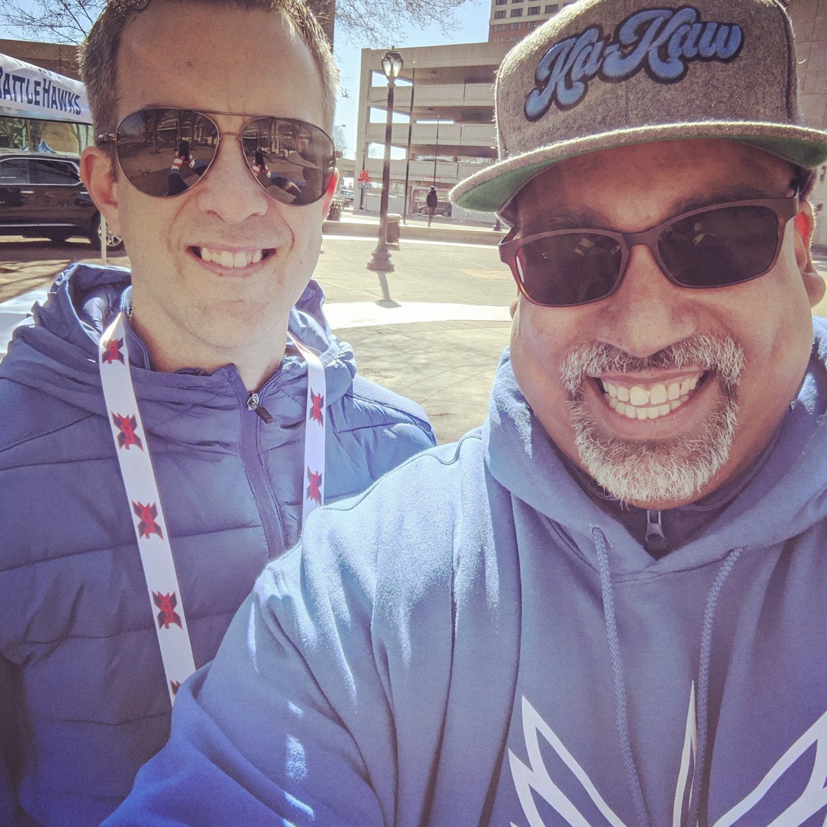 BigPapaGDJ's tweet photo. What a great time this afternoon with the fans, sponsors, friends and even the President of the St. Louis BattleHawks. Lost my voice but well worth it. Do you love my new construction hat.  #Kakaw #BigPapaG #ClearedToEngage #Wigglers https://t.co/DGIgdnxnTO