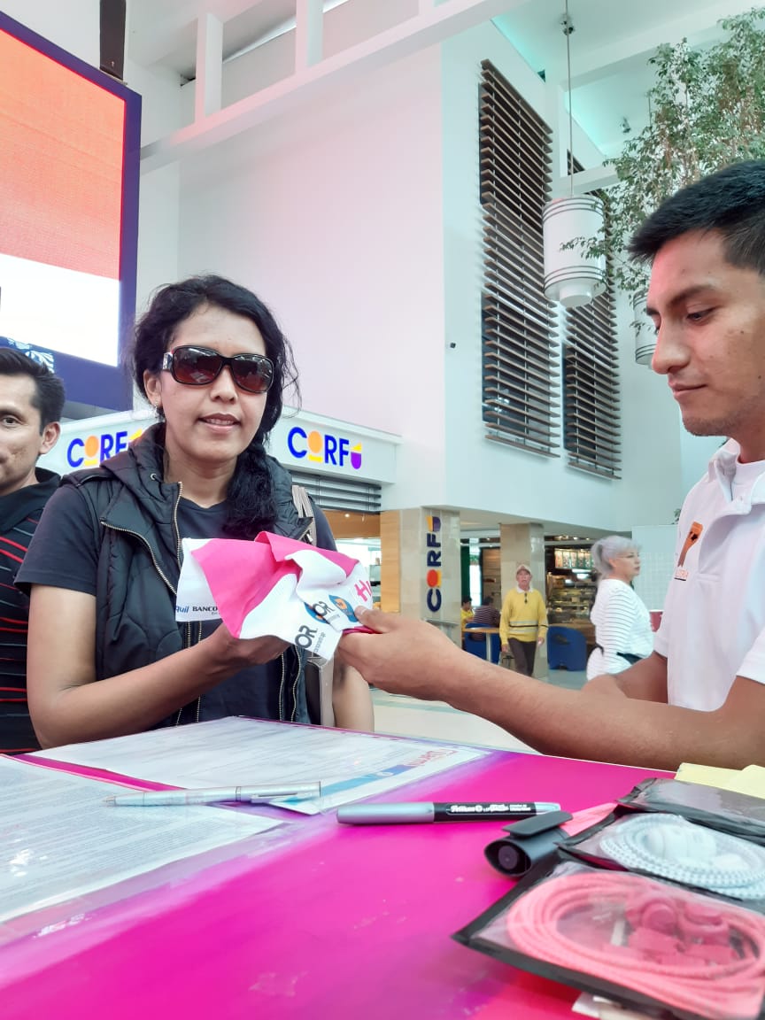 Hoy hemos entregado muchas gorras  de #WarmiRunner5K  gracias a <a href="/miboleteriaec/">Mi Boletería</a>  quedan unas pocas que pueden ser tuyas. Inscríbete hasta las 20H00