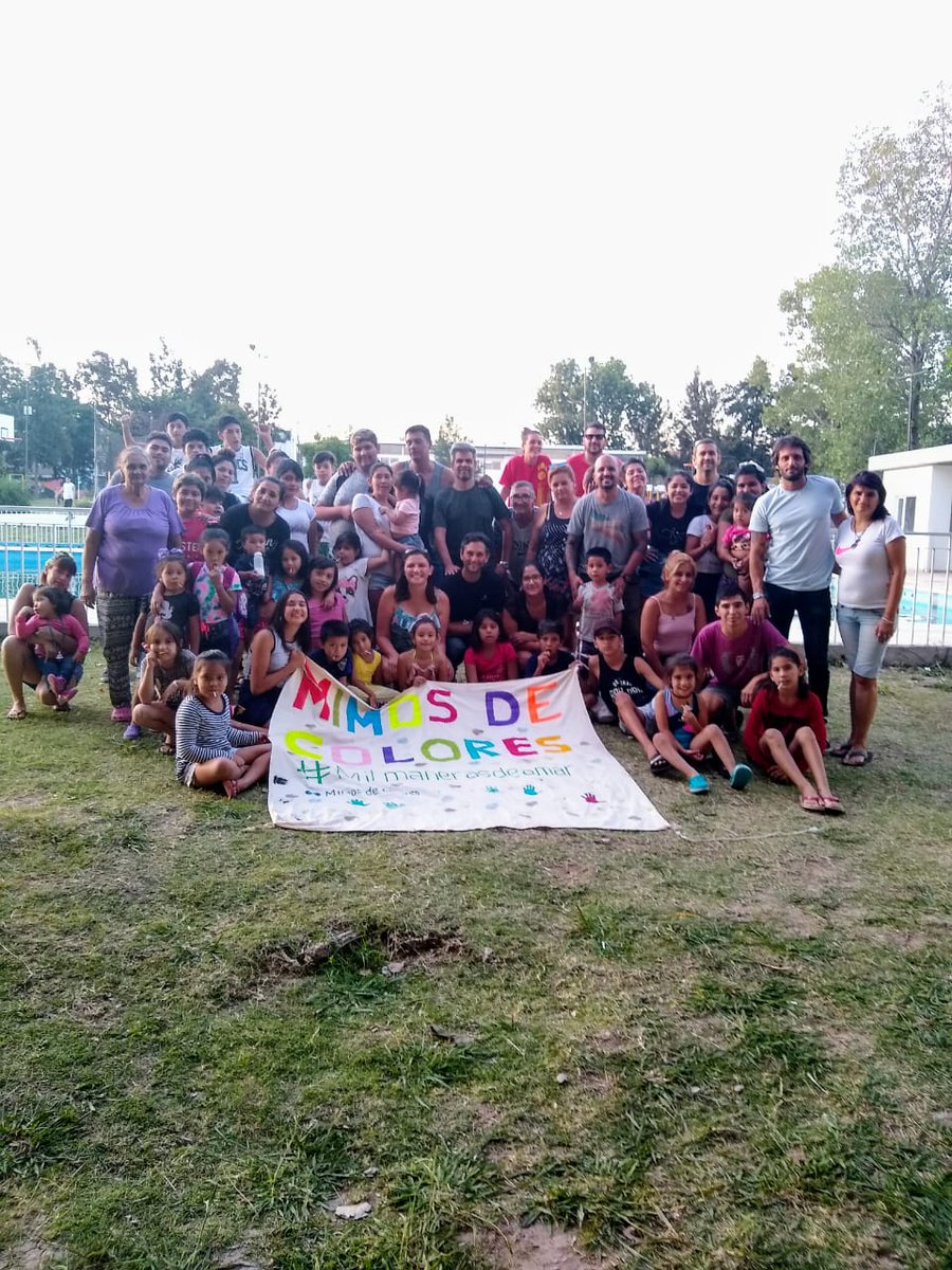 MimosDeColores1's tweet photo. Cerrando la temporada de verano felices y agradecidos.
#MilManerasDeAmar https://t.co/IKY9LNjKZI