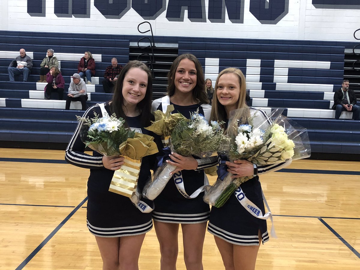Cary-Grove Cheer tweet media