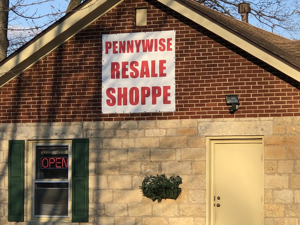 Everything Floats in Here. #iiff #pennywise #it #stephenking #naperville #napervilleillinois