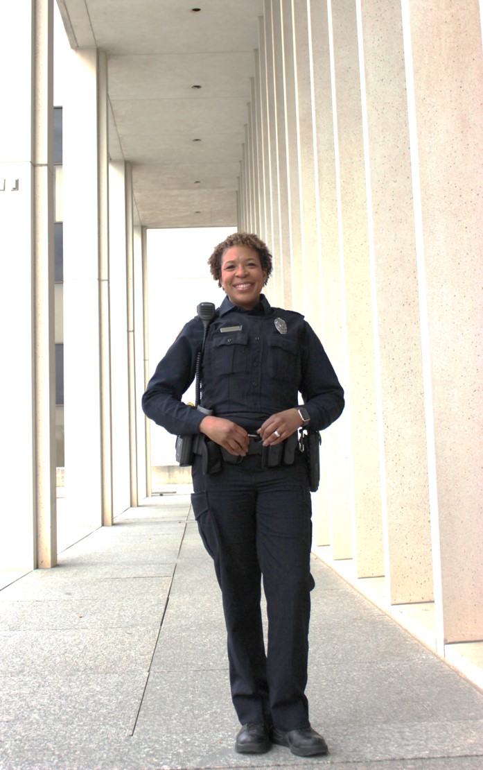 Celebrating Black History Month:
Ofc Jackson-Goodwin, 18 year veteran, Lincoln native, &amp; Lincoln High grad, found her inspiration to become a police officer when she saw a black female officer &amp; saw herself in that role which has proven to be a great fit. #BlackHistoryMonth 
#lnk