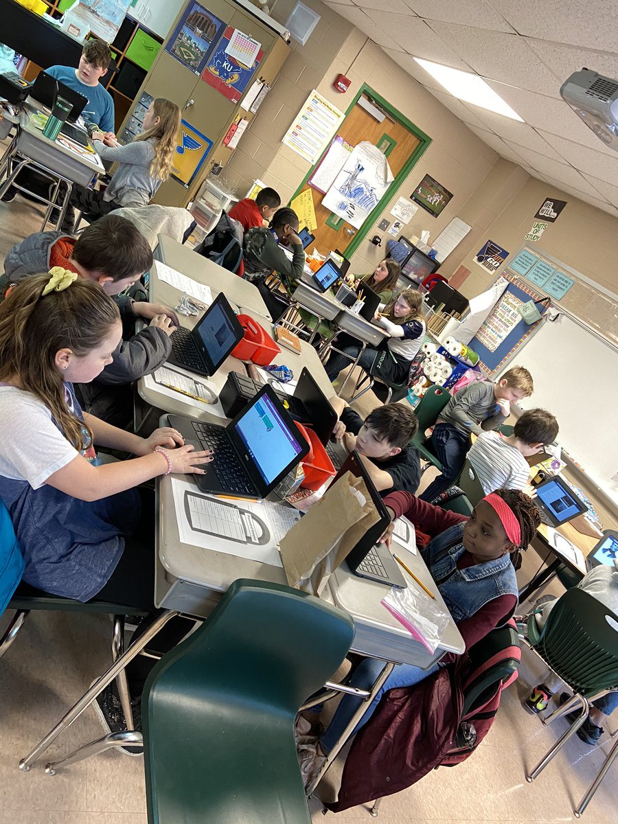 bitter_heather's tweet image. Westward Expansion Breakout Box to kick off our next unit and refresh our knowledge!  They can’t wait to keep learning! #fhsdlearns