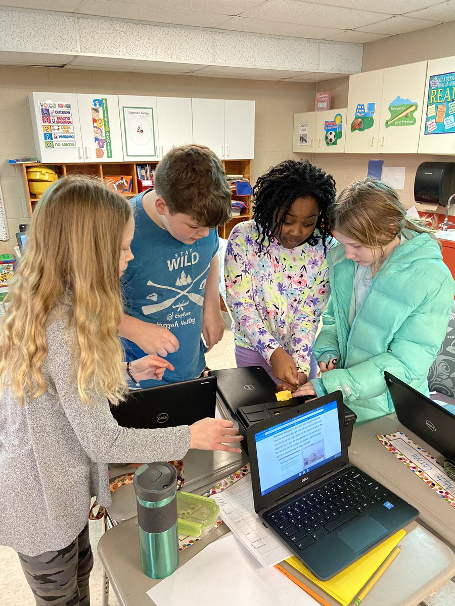 bitter_heather's tweet image. Westward Expansion Breakout Box to kick off our next unit and refresh our knowledge!  They can’t wait to keep learning! #fhsdlearns