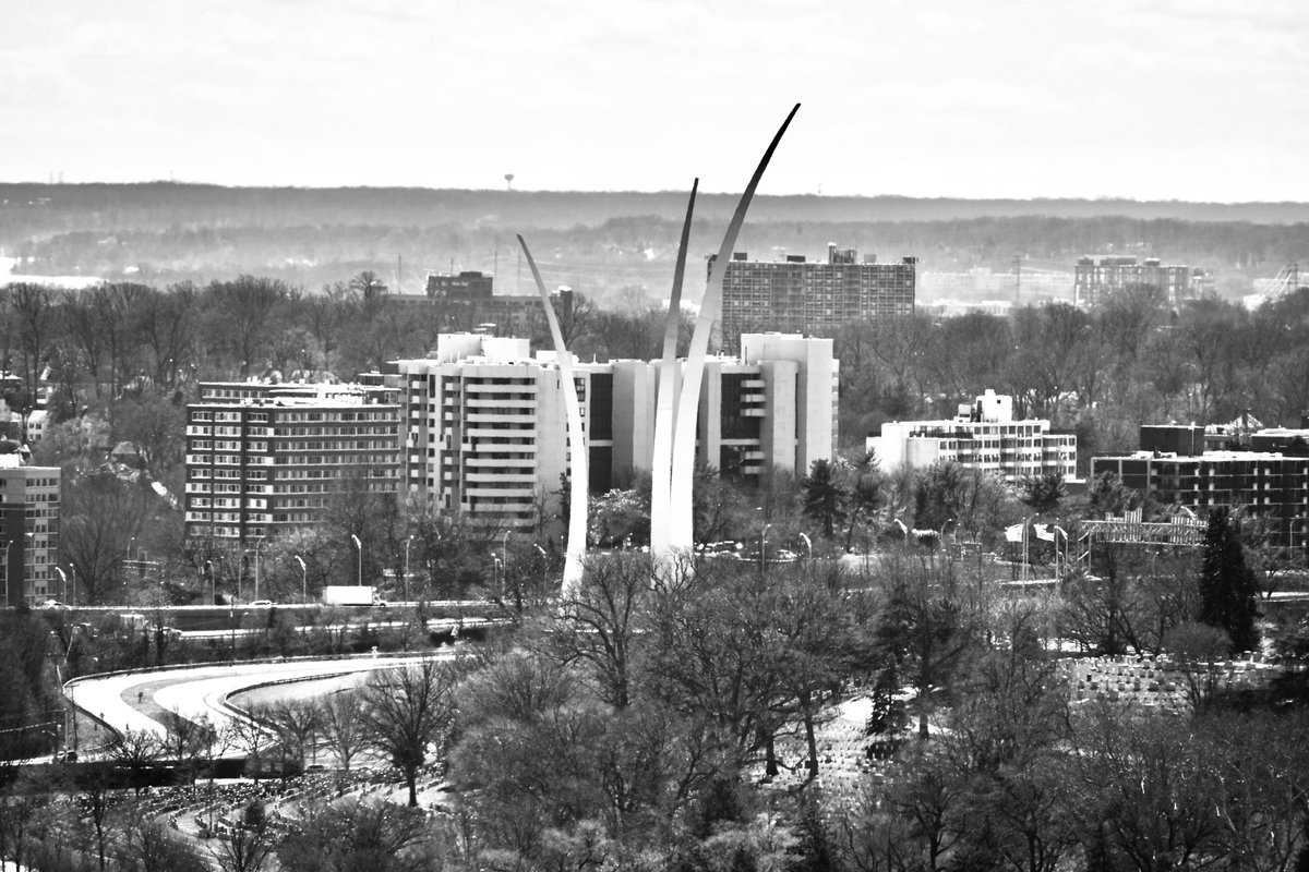 mortezart's tweet image. A view from the top of Raytheon building! #WashingtonDC #Mortezart #Raytron #Rosslyn