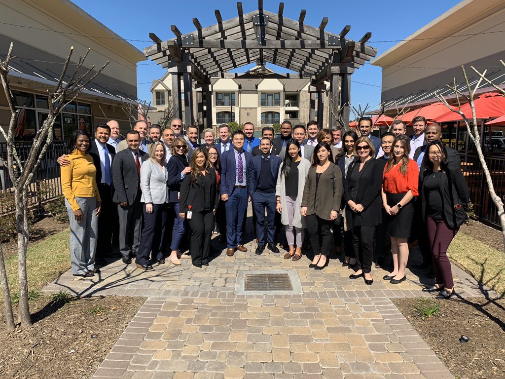 Thank you <a href="/SheaManigo/">Shea Manigo</a> <a href="/MuhannadDalbik/">Muhannad Dalbik</a> <a href="/ngianelli86/">Nathan Giannelli</a> and the entire Division 7 team for your hospitality. Lou is a true representation of what the #CareConcierge role is all about. #HubYeah #SheaMazing #HealthHUB <a href="/Skimdit/">Jeffrey Schmidt</a> <a href="/MaureenCormier2/">Maureen Cormier</a> <a href="/raj_thakur2/">Raj Thakur</a>  #MightyDivision9