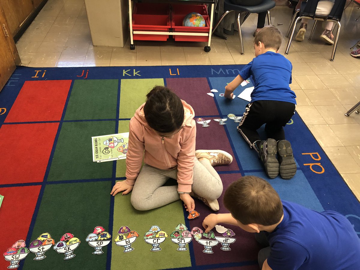 Mrs. Zohn tweet media