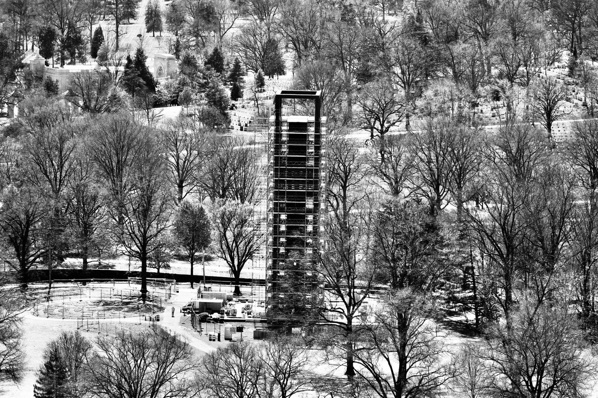 mortezart's tweet image. A view from the top of Raytheon building! #WashingtonDC #Mortezart #Raytron #Rosslyn