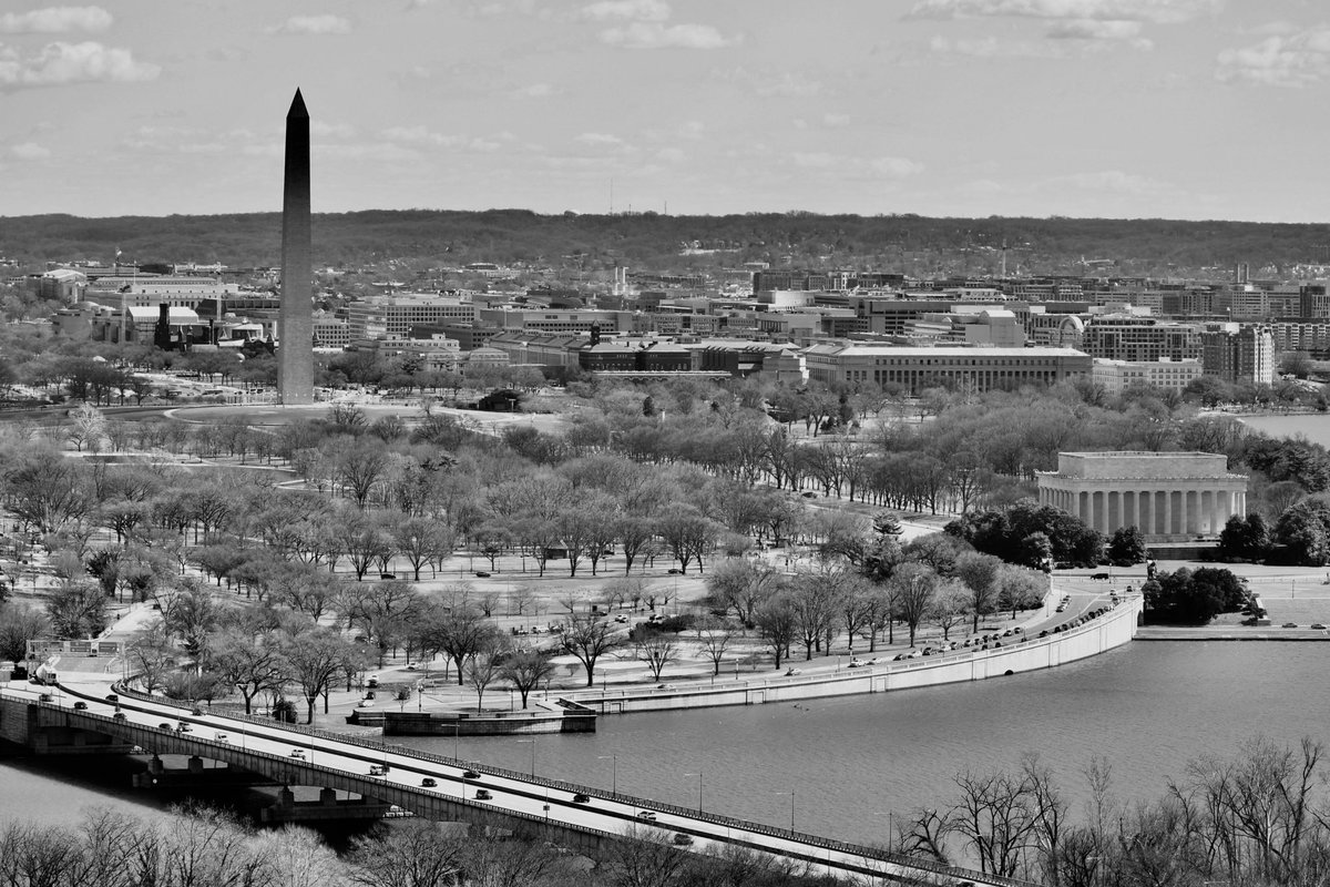 mortezart's tweet image. A view from the top of Raytheon building! #WashingtonDC #Mortezart #Raytron #Rosslyn