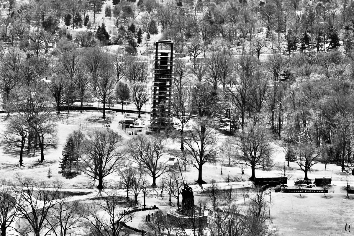 mortezart's tweet image. A view from the top of Raytheon building! #WashingtonDC #Mortezart #Raytron #Rosslyn
