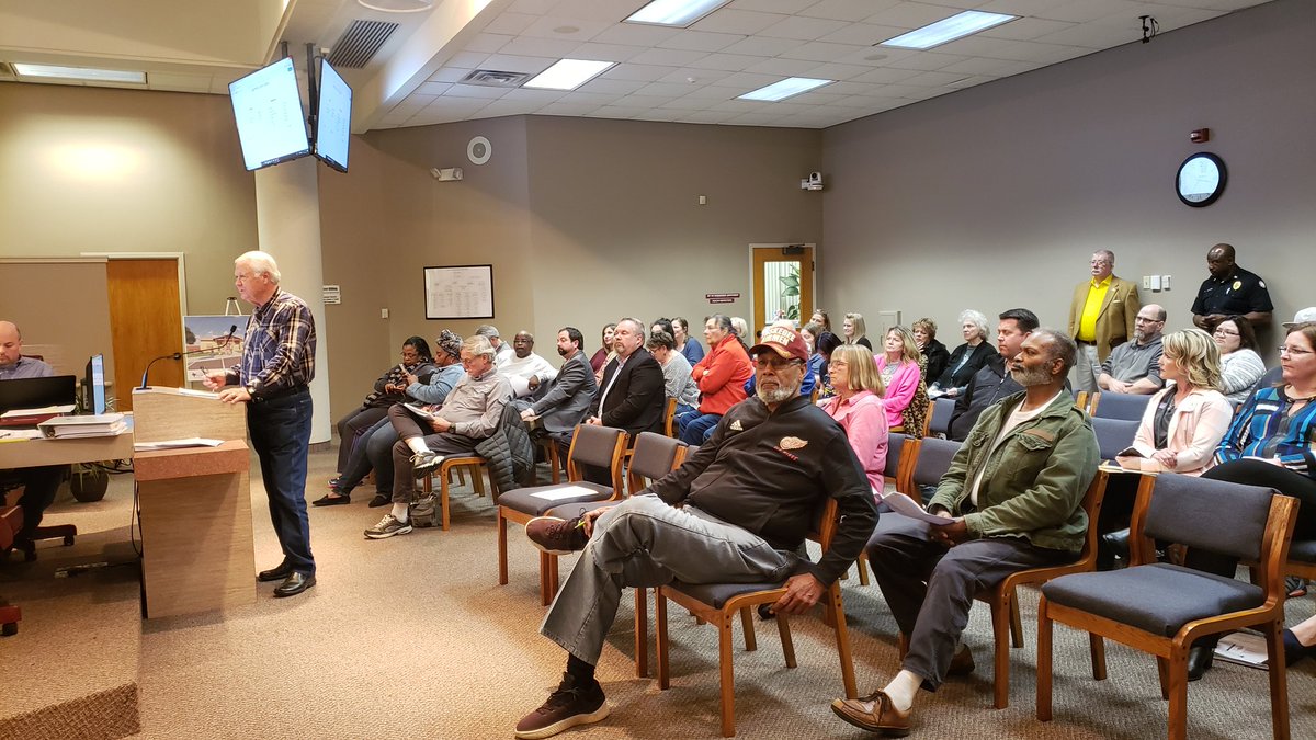 JennaJordanTV's tweet photo. "I think it's something the city's gonna be proud of when it's done." Community sees plans for new @Marshalltexas animal adoption center, commissioners vote to move forward with process. @NBC6News @KMSSTV https://t.co/SYdRPBREbp