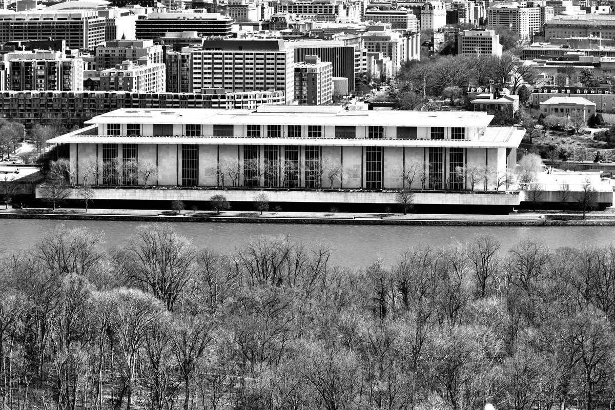 mortezart's tweet image. A view from the top of Raytheon building! #WashingtonDC #Mortezart #Raytron #Rosslyn