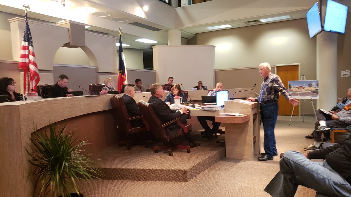 JennaJordanTV's tweet photo. "I think it's something the city's gonna be proud of when it's done." Community sees plans for new @Marshalltexas animal adoption center, commissioners vote to move forward with process. @NBC6News @KMSSTV https://t.co/SYdRPBREbp