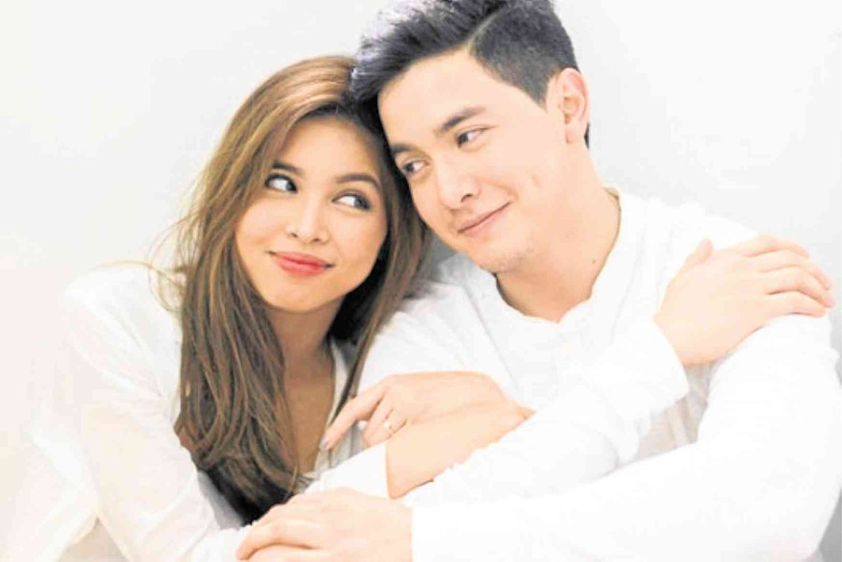 _ysabelle050's tweet photo. #ALDUBxADNPanagraem "Love will lead you back
Someday I just know that
Love will lead you back to my arms
Where you belong
I'm sure, sure as stars are shining
One day you will find me again, it won't be long
One of these days our love will lead you back @aldenrichards02 @mainedcm https://t.co/3VpgLxYuaa
