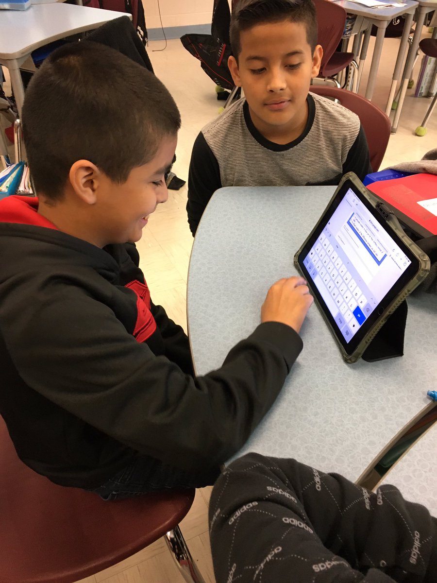 DrRodriguezElem's tweet photo. Today was a great day to go digital!! #HCISDDLDAY20 #DLDay https://t.co/piLIMvNeBH
