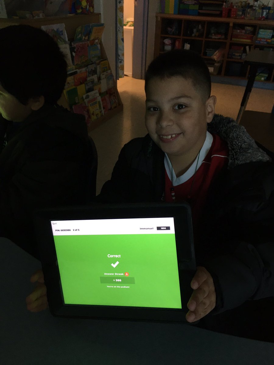 DrRodriguezElem's tweet photo. Today was a great day to go digital!! #HCISDDLDAY20 #DLDay https://t.co/piLIMvNeBH