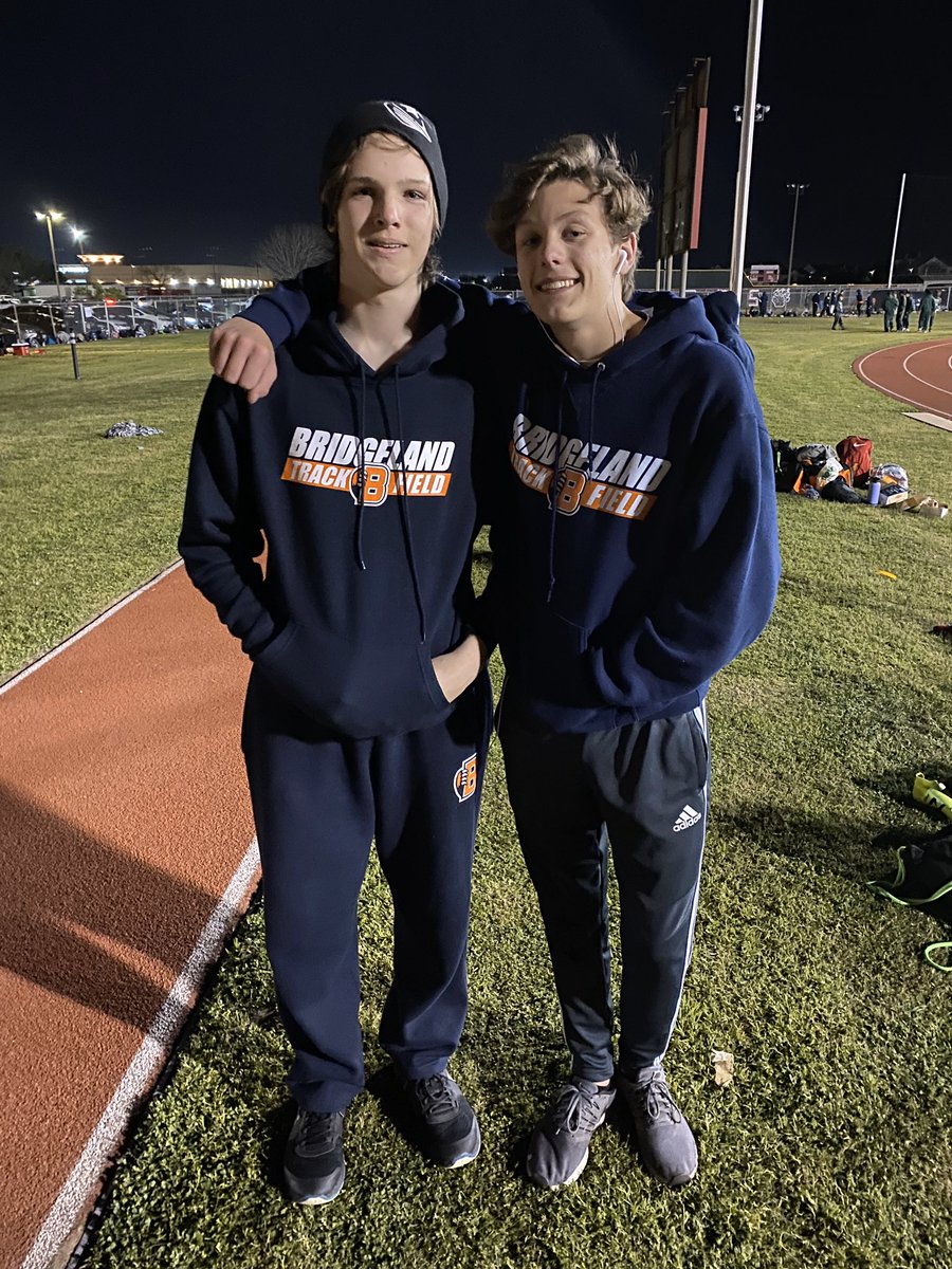 Josh gets 1st and Maxwell grabs 3rd at Langham! Bringing home some hardware from Langham! 🏅🥉