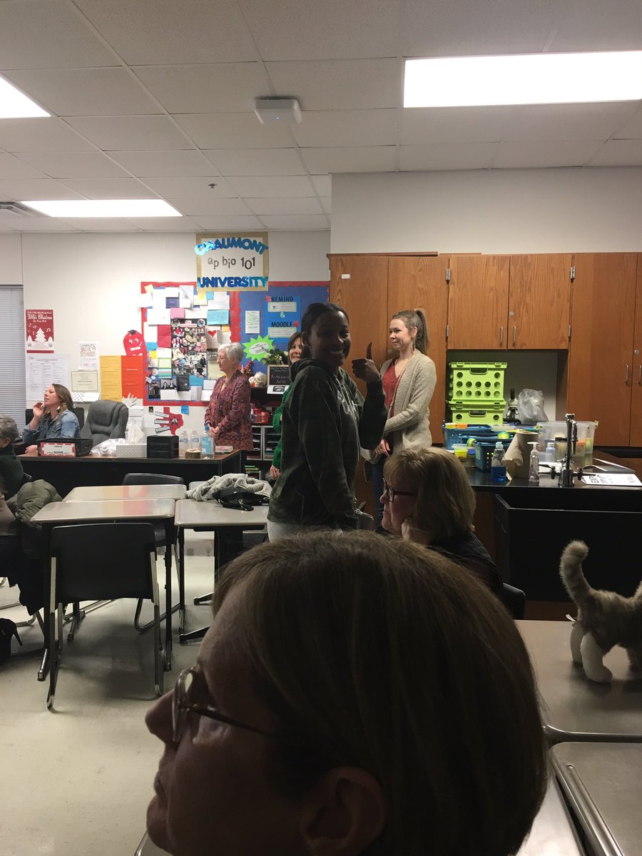epitts_erin's tweet photo. Look who it is! Specials in the hous! #RESEXPO2020 @RoanokeRangers https://t.co/BISN4pPi3a