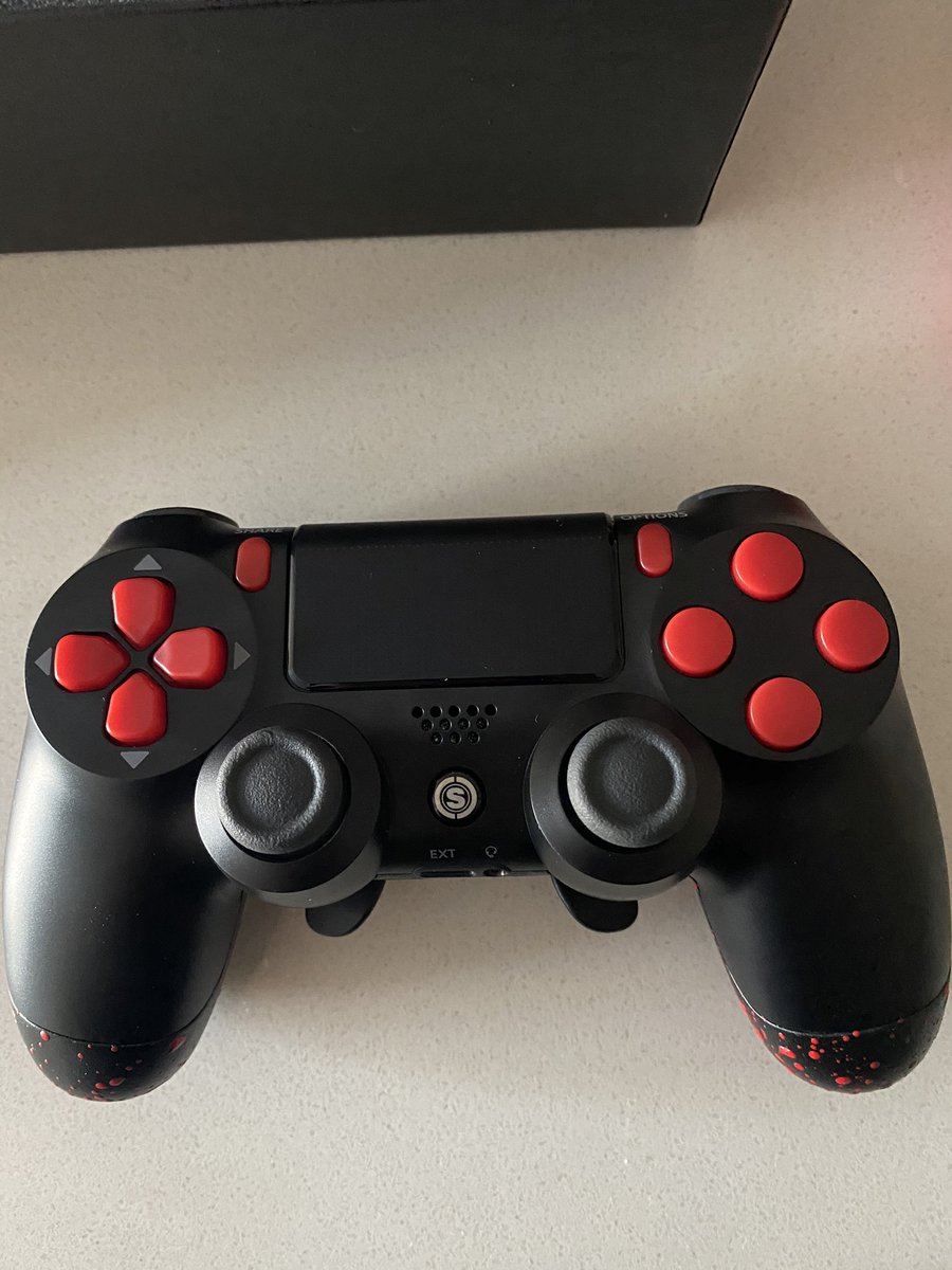 majormaniak's tweet image. doing a scuf controller giveaway. ends on march 9th. must retweet and be following myself and @ScufGaming to enter