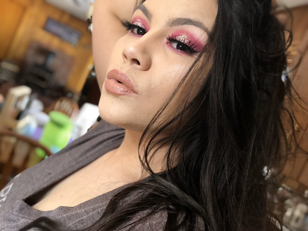 got my package from <a href="/ABHcosmetics/">Anastasia Beverly Hills</a> and i have to say I AM OBSESSED with the way this turned out 😍