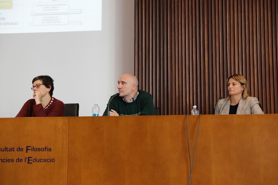 Gracias a <a href="/APIME_CV/">APIME</a> , <a href="/UV_EG/">Universitat València</a> y @GVAinclusio por vuestra colaboración en el encuentro.

Y GRACIAS A TODOS LOS EDUCADORES POR VUESTRA PARTICIPACIÓN.

#Compartirparacrecer #Centrosdedía