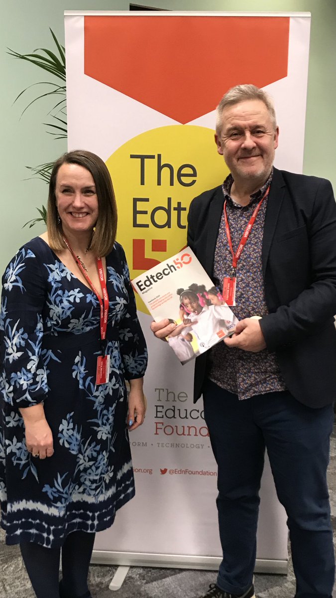 L_S_Stone's tweet photo. On my way back home after a brilliant evening @AmazonUK HQ for the #edtech50 awards. Utterly humbled to be listed in the Projects section my work with #digitalleaders @RecRoadInfants Thank you @ty_goddard for being so kind 😀 #dlchat https://t.co/jzPBF2Wb6a