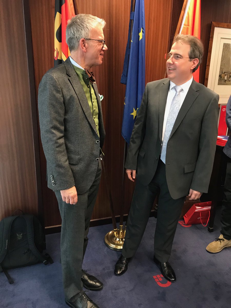 MarkusWillems2's tweet photo. What an interesting start of the day today! Thank you H.E. Dr. Paul Seger ⁦@BotSchweizDE⁩ , Ambassador of Switzerland, for the interesting dialogue at ⁦@BVMWeV⁩ Bundeszentrale this morning! #Switzerland #innovation #Zusammenarbeit #Tradition https://t.co/btfET1WCzq