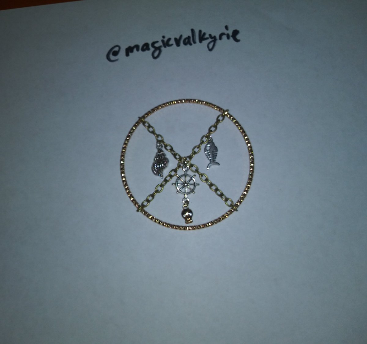 magickvalkyrie's tweet photo. ⛧ Death Of The Sailor ⛧
$5 shipping included 🖤
DM to claim
#blackmagicvalkyrie #rune #runeset #internationalshipping #handmade #pendant #sailor #death https://t.co/dBn5hAgQMR