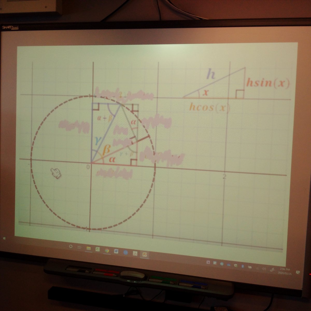 NguyenMath's tweet photo. I love how many things Ss can derive on their own just with a strong visual anchor (and #smudgedmath). They just need the time and opportunity. https://t.co/Pv9cuVrKXe