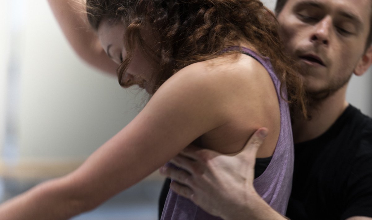 BalletBC's tweet photo. Sending thanks to our amazing collaborators @artsumbrella!
Thank you to the PReP dancers who are joining us for the production of Romeo + Juliet!
Mar 4 - 7
Queen Elizabeth Theatre
Get tickets now: https://t.co/mmXKZ4JL20
#balletbc #balletbcprogram2 #bbcromeoandjuliet https://t.co/tV7fNqYsDw