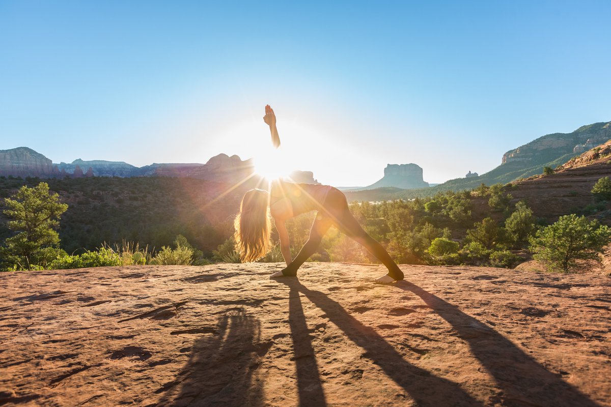 Calling all yogi's! The Sedona Yoga Festival is coming up in March. Make sure you have it marked on your calendars. 
skyrocksedona.com/event/yoga-fes… 

#yogalife #vortexenergy