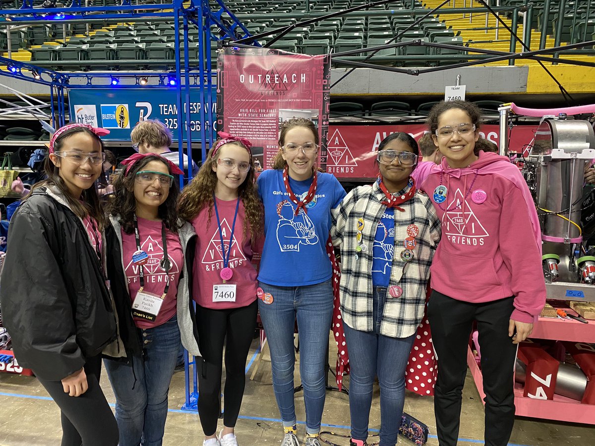 Meeting up with one of our regional partners at #MiamiValleyRegional #MVR2020 #FIRSTLadies <a href="/frc7460/">Avi & Friends FRC 7460</a>