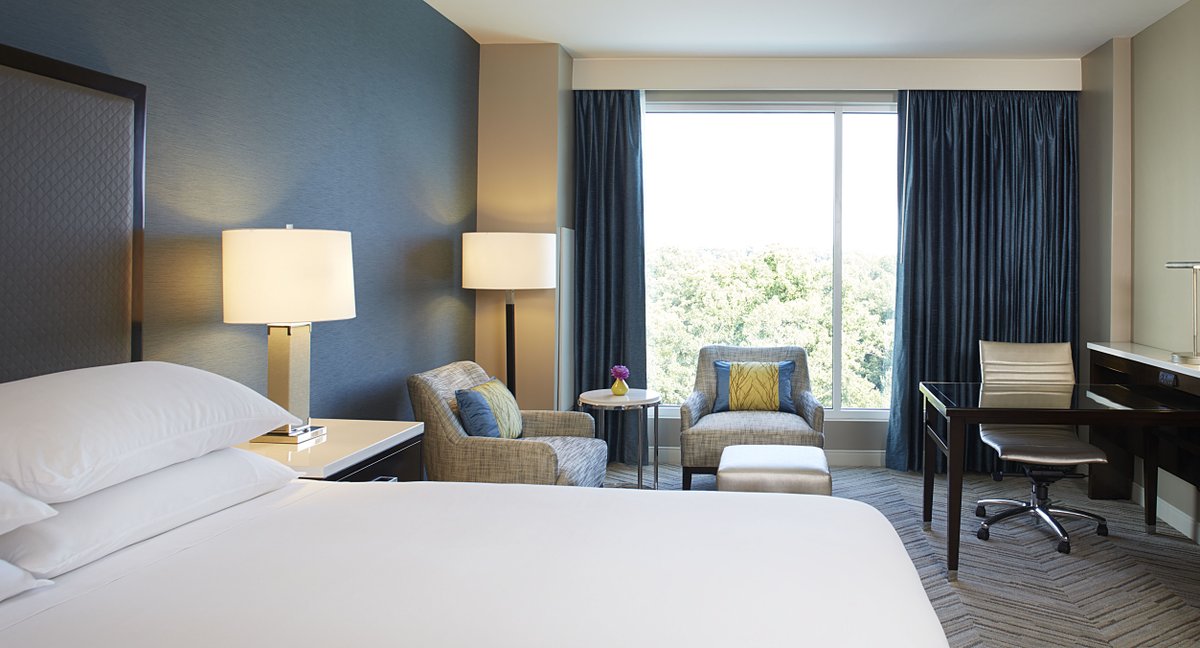 HyattVillaChris's tweet photo. After a long day, there's no better way to relax than in a comfortable bed. #atlhotel #visitatl
https://t.co/B3P3fZZB23 https://t.co/1a7Gs9u1zo