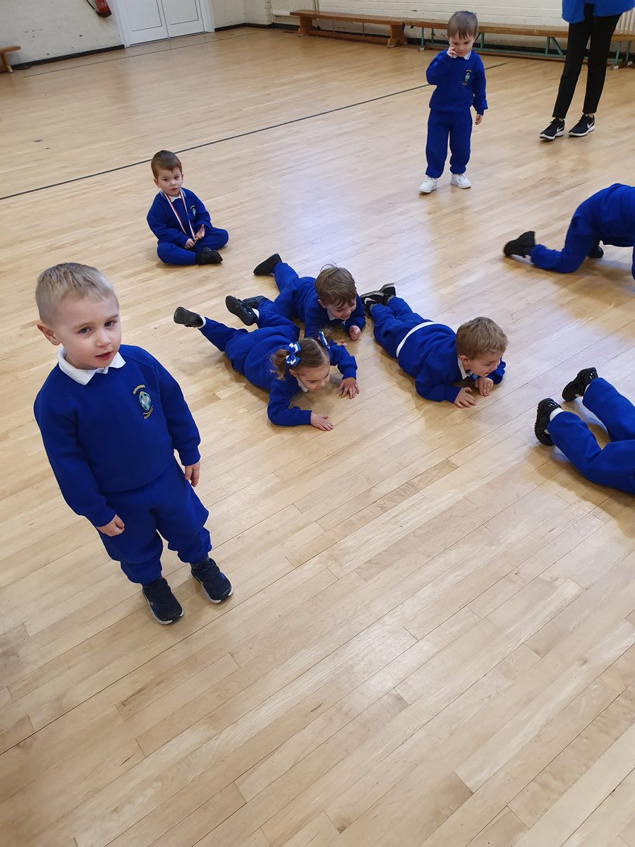 INACTIVEStAl's tweet photo. Our nursery children had so much fun in PE today. During the lesson we thought about different animal movements. Here we are moving our bodies to slither like a snake, jump like a frog and gallop like a horse #nursery #physicaldevelopment #activelearning #animalmovements https://t.co/wToohnfd8E