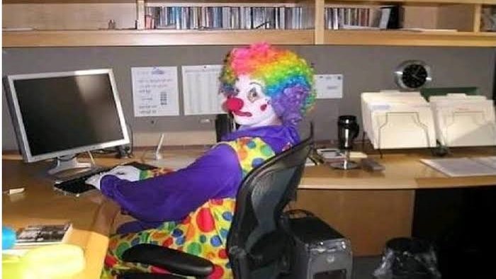 Marvin the Paranoid Android tweet media