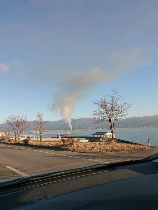 火事 長野県岡谷市長地権現町2丁目で火災発生 大きな黒煙上がる 現地の画像や動画まとめ まとめダネ 火事 長野県岡谷市長地権現町2丁目で火災発生 大きな黒煙上がる 現地の画像や動画まとめ まとめダネ