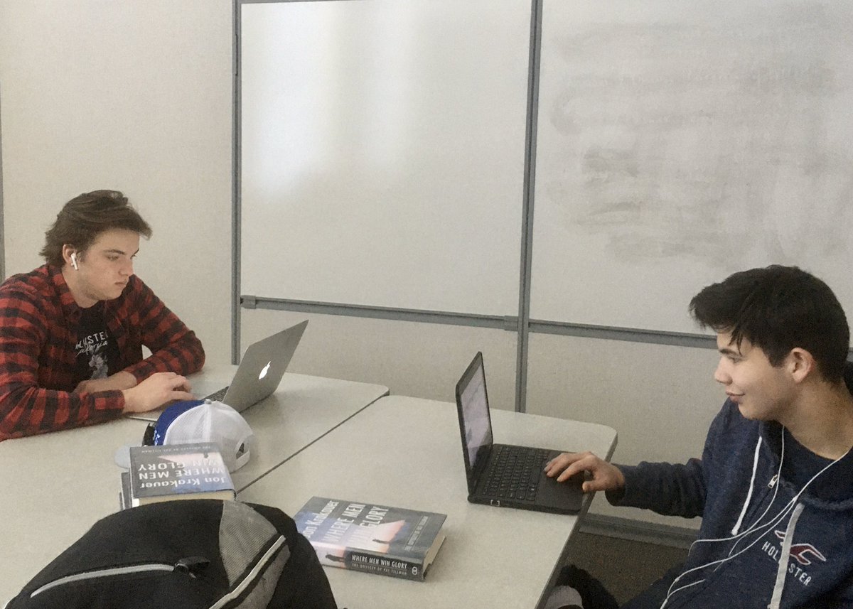 Online collaboration for Reader’s Response in ELA lit circles. #1LISD #DLDay #Good2Great